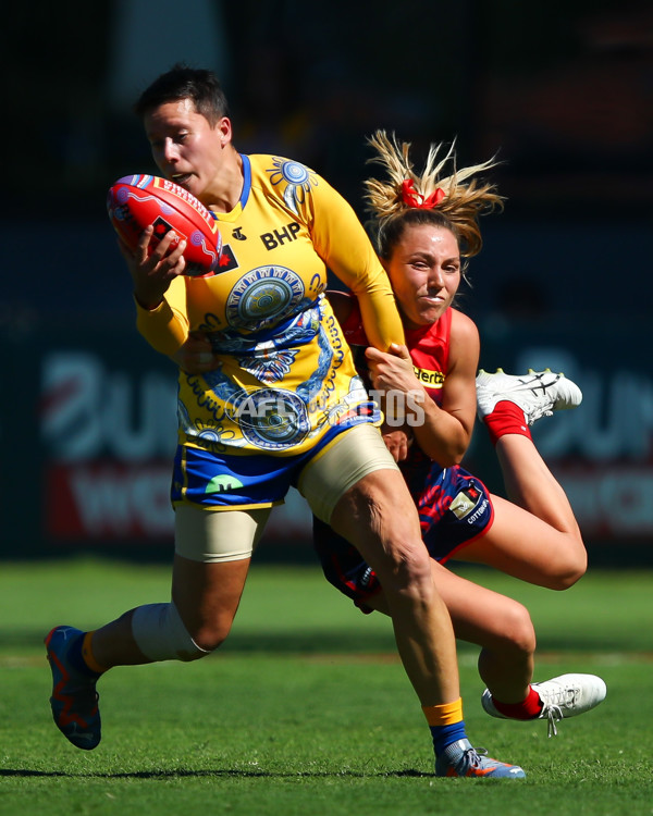 Photographers Choice - AFLW 2023 Round 07 - A-43743560