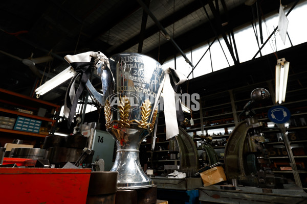 AFL 2023 Media - Collingwood Premiership Cup Engraving - A-44331752