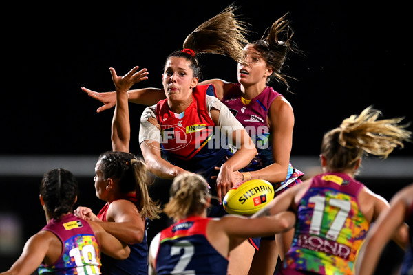 Photographers Choice - AFLW 2023 Round 10 - A-45021031