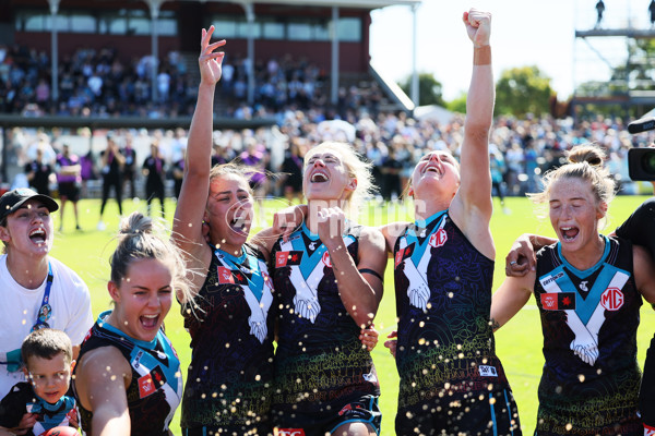 Photographers Choice - AFLW 2023 Round 10 - A-45021034
