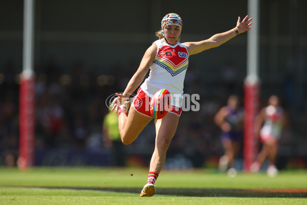 Photographers Choice - AFLW 2023 Round 10 - A-45021039