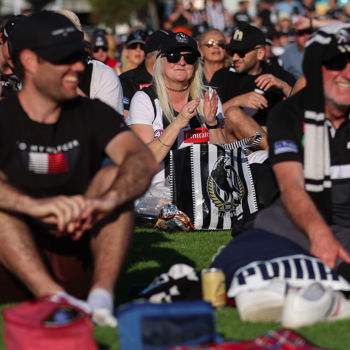 AFL 2023 Media - Fans Watch the Grand Final